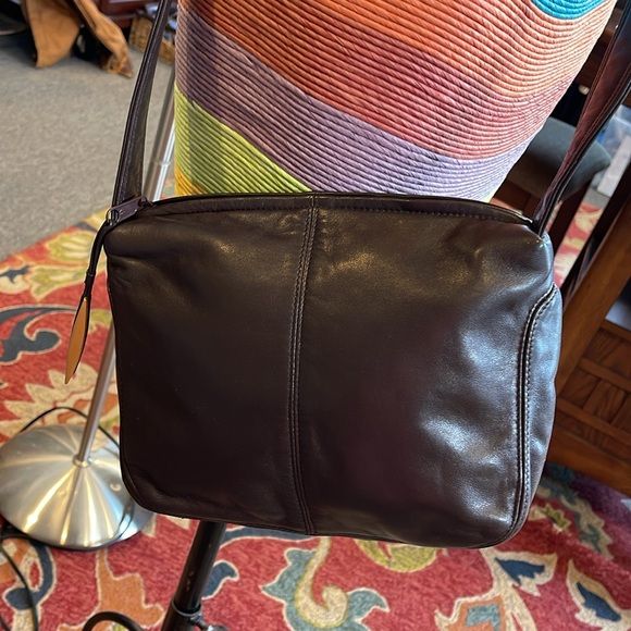 VTG Anne Klein for Oroton Brown Leather Crossbody Bag | Small Butter Soft Leathe - Picture 1 of 11